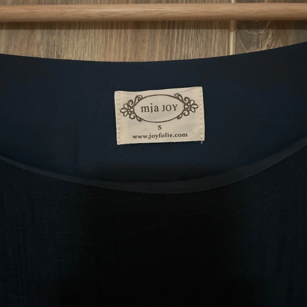 Joyfolie Gia Dress in Navy Blue - Picture 2 of 2